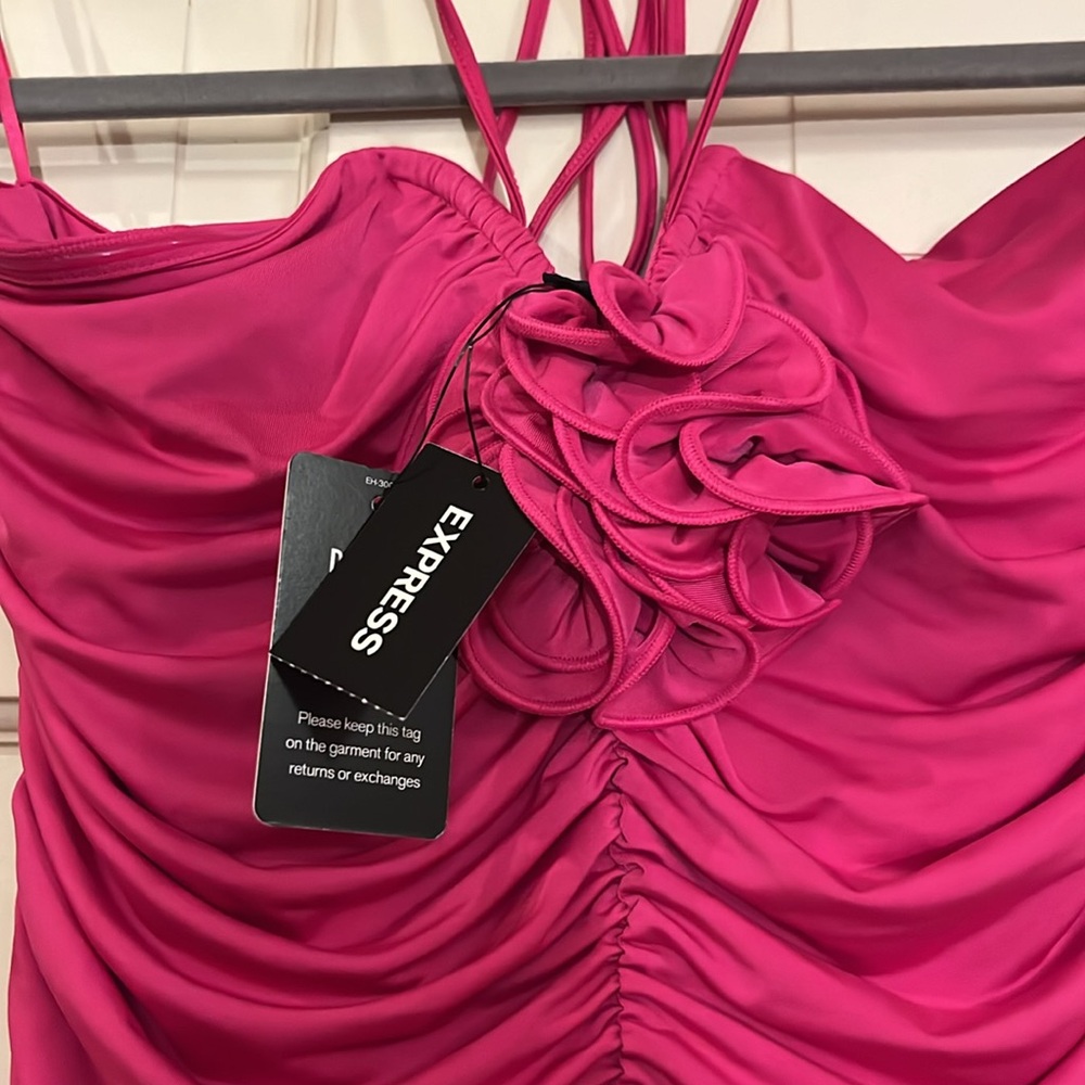 NWT Express Pink Ruched Halter neck Bodysuit with Rosette Detail - Picture 2 of 2